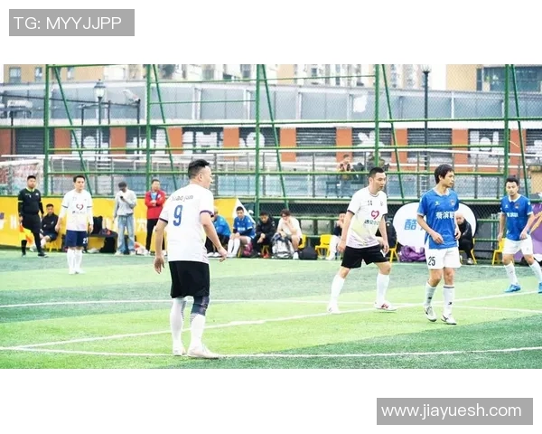 杭州足球队与北京足球队赛后分析个人能力表现及影响因素